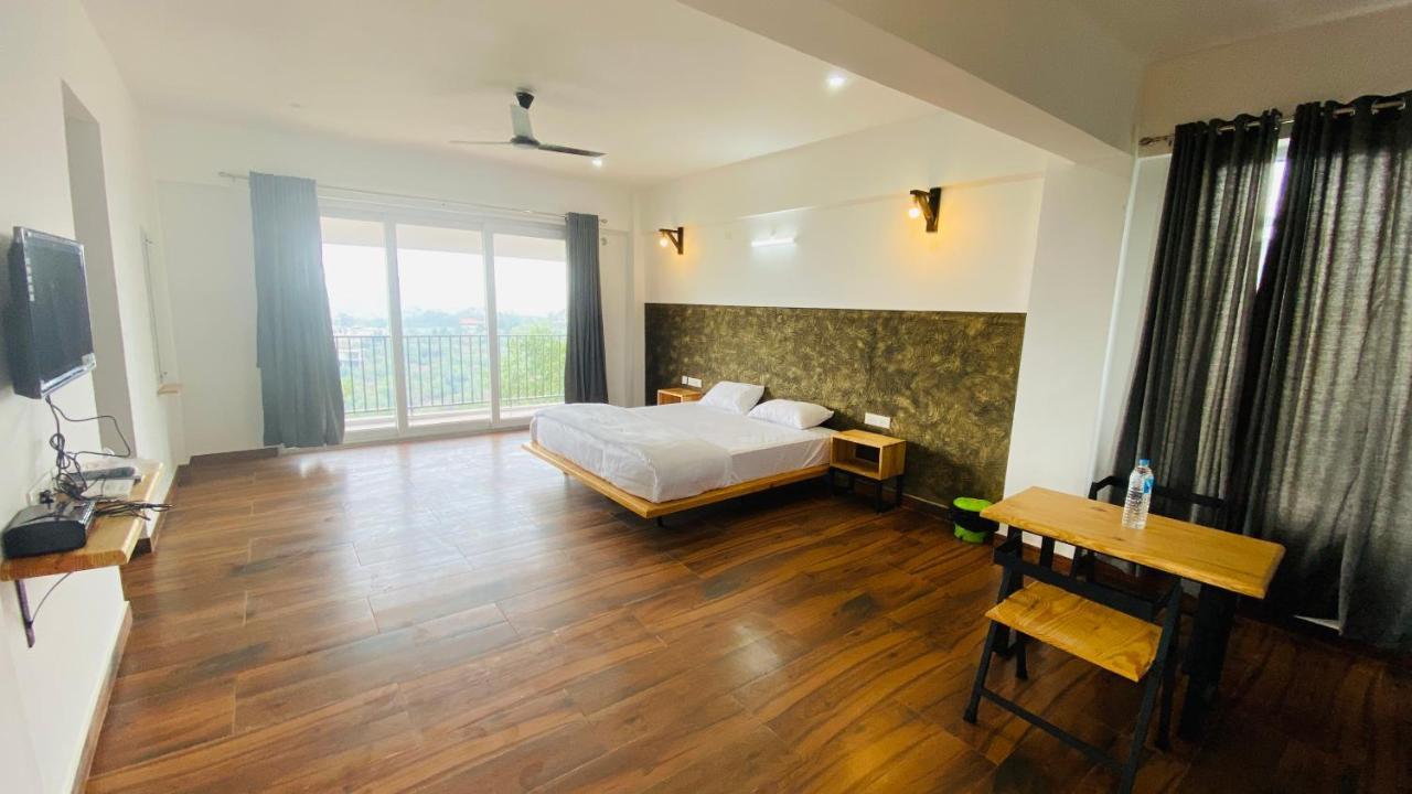 Hill Monk - Whispering Mist Hotel วากามอน ภายนอก รูปภาพ