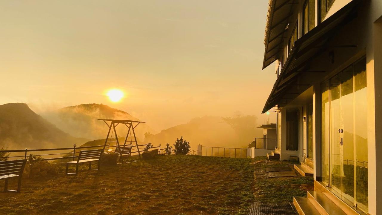 Hill Monk - Whispering Mist Hotel วากามอน ภายนอก รูปภาพ