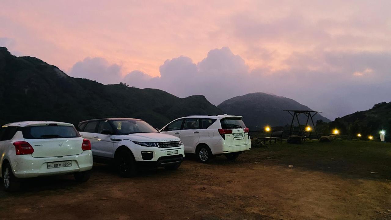 Hill Monk - Whispering Mist Hotel วากามอน ภายนอก รูปภาพ